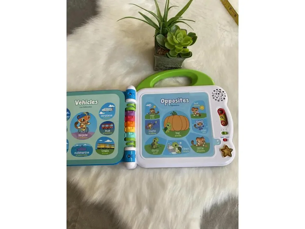 LeapFrog Learning Friends 100 Words Book - Educational Toy